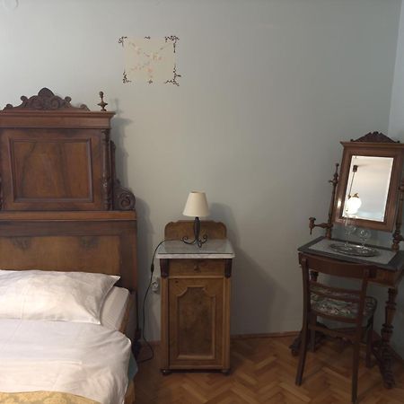 Guesthouse Kuca Na Sterne Lovran Exteriör bild