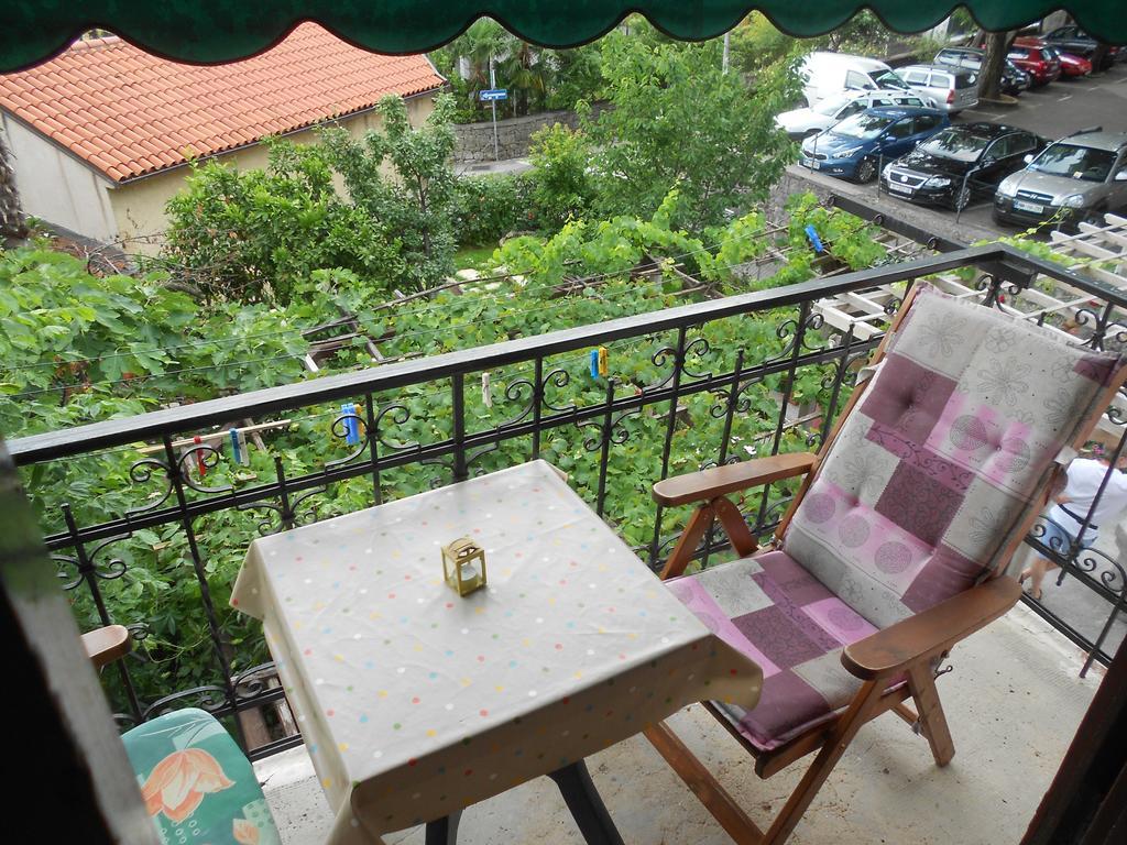 Guesthouse Kuca Na Sterne Lovran Rum bild