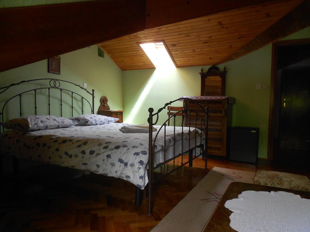 Guesthouse Kuca Na Sterne Lovran Rum bild